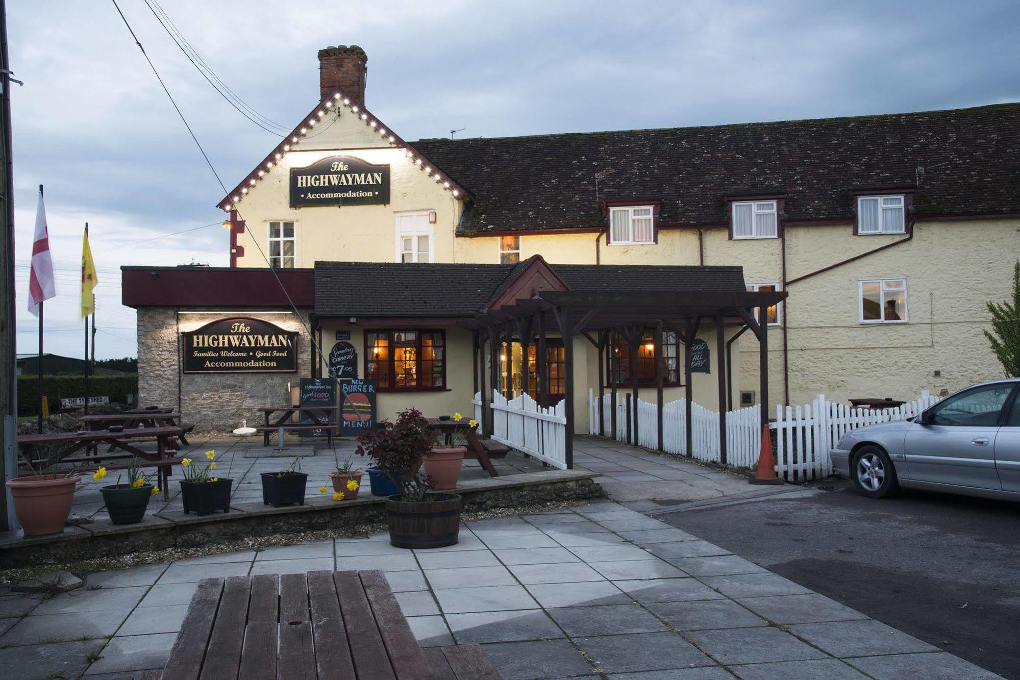 The Highwayman Inn Shepton Mallet Exterior foto